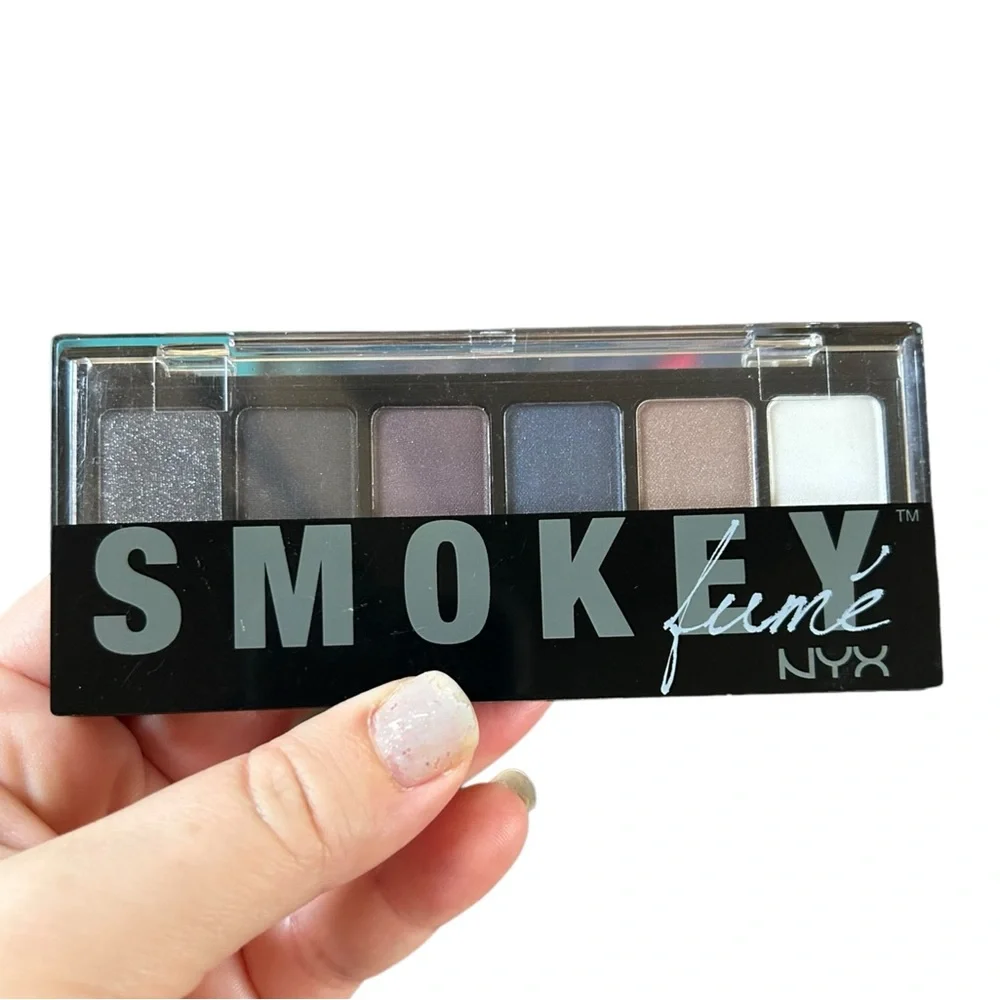NYX The Smokey Shadow Palette Smoky Eye Eyeshadow Goth Emo Discontinued NWT